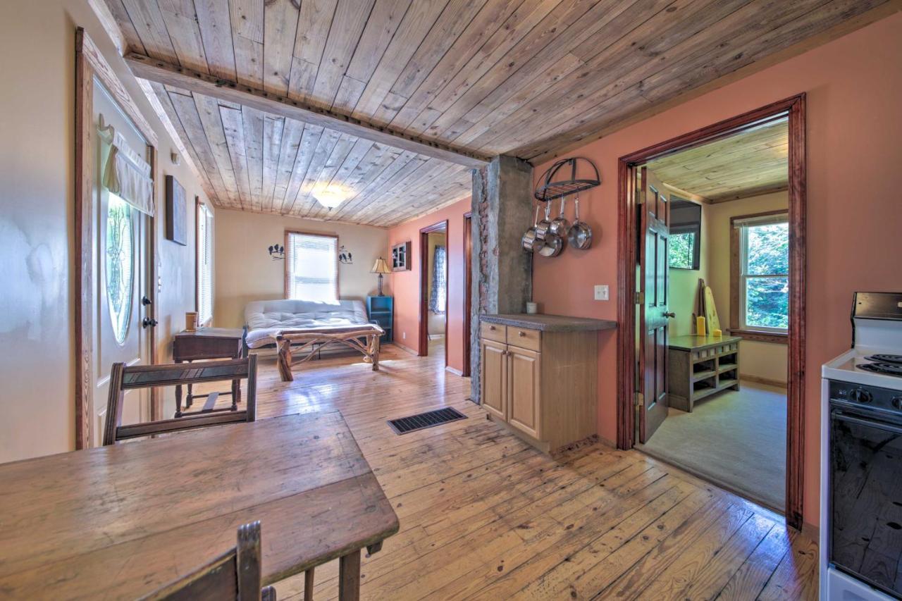 Pet-friendly With Fire Pit - 3 Mi To Siu! *