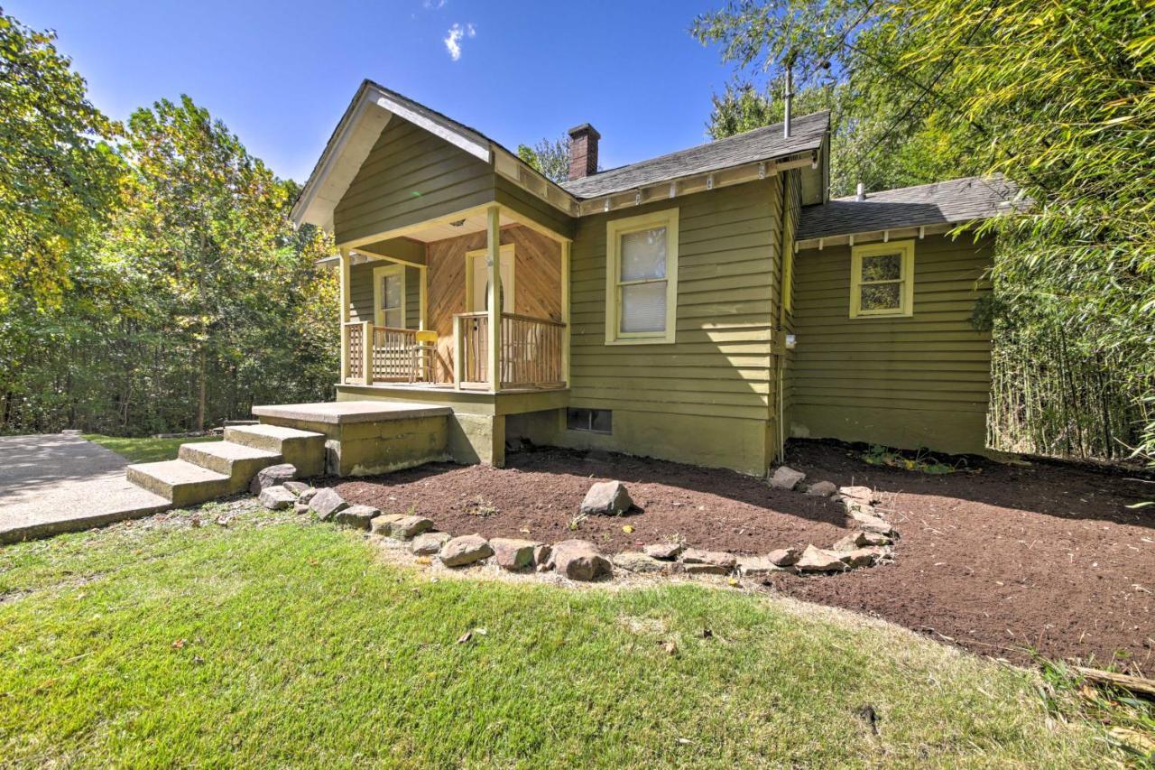 Pet-friendly With Fire Pit - 3 Mi To Siu! *
